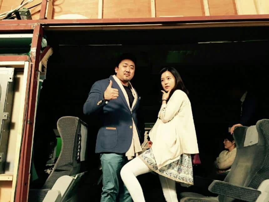 映画 新感染 原作本で明らかになった裏設定 制作秘話を紹介 Kban ケイバン