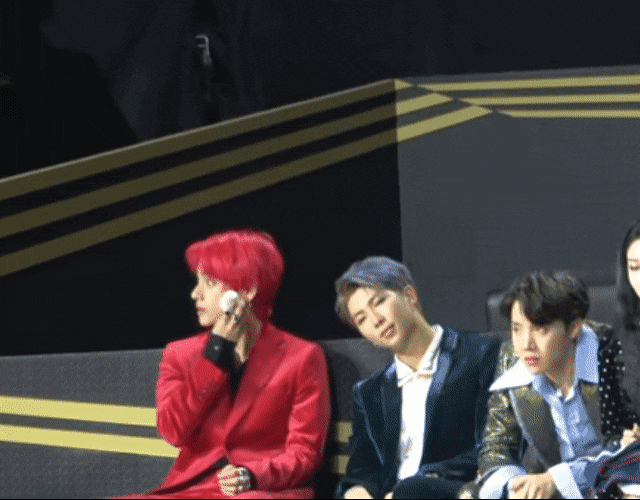 Bts V テテ のスタッフに対する態度が分かる16の写真 Kban ケイバン