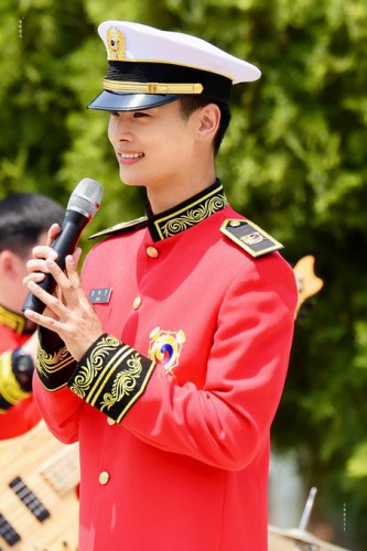 兵役中のshineeオニュ Exoシウミン Vixxエンが出演する韓国陸軍ミュージカルとは Kban ケイバン