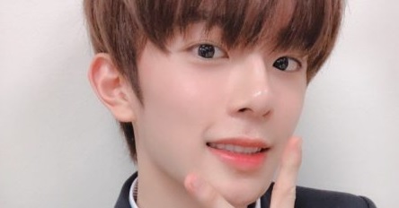 Veriveryカンミンのメガネ姿がウォーリーを探せになってる件 Kban ケイバン